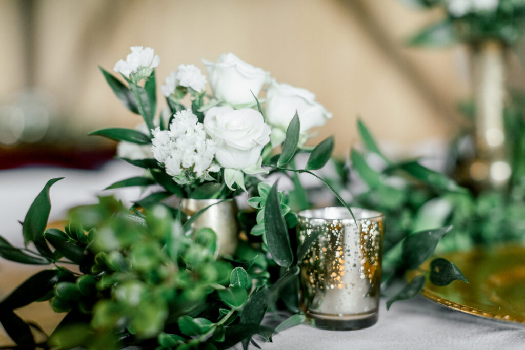 wedding table decor by evansville florist emerald design for a wedding at farmer and frenchman in henderson county kentucky, photos by shillawna ruffner photography